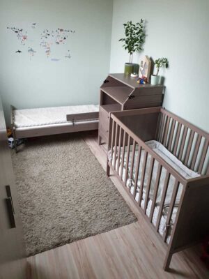 IKEA SUNDVIK pelenkázó és kiságy