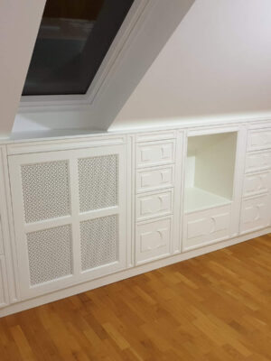 Vendégszoba radiátor takarás Vendégszoba radiátor takarás